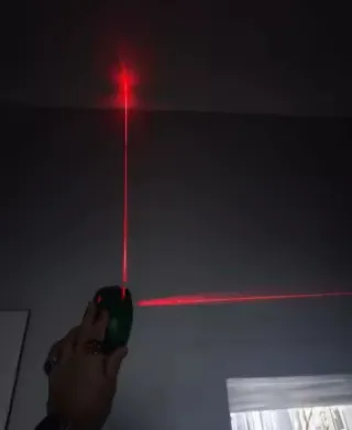 Nivel Láser Electrónico 90° (Precisión) En OFERTA!