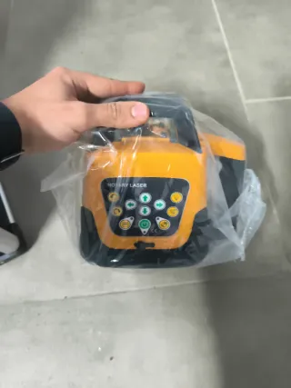 Nivel Láser Autonivelante 360°