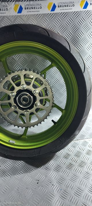 CERCHIO RUOTA POSTERIORE KAWASAKI Z 650 2021 2024