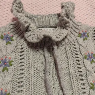 Jersey Zara Gris Flores