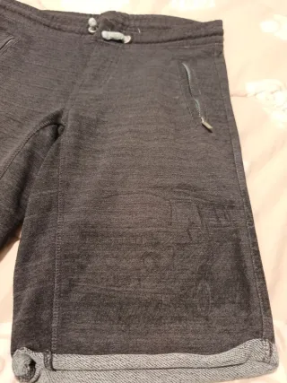 Pantaloncini bambino grigi con zip