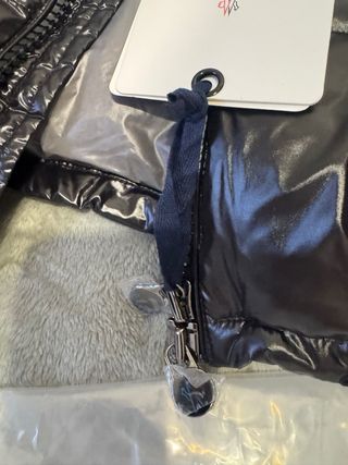 Chaqueta Moncler Maya Negra