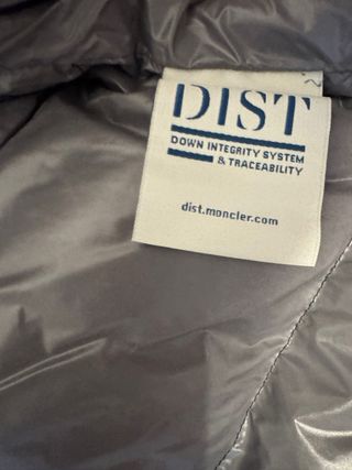 Chaqueta Moncler Maya Negra