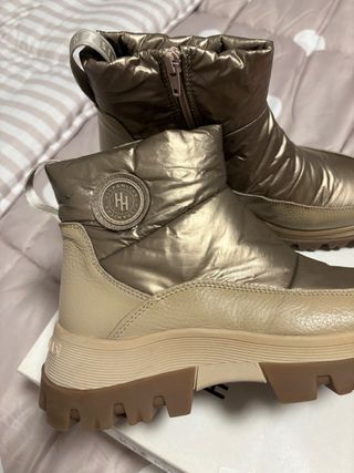 Botín Hispanitas Beige y Dorado