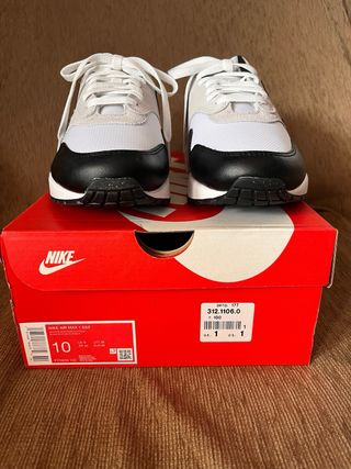 Nike Air Max 1 Blancas y Negras