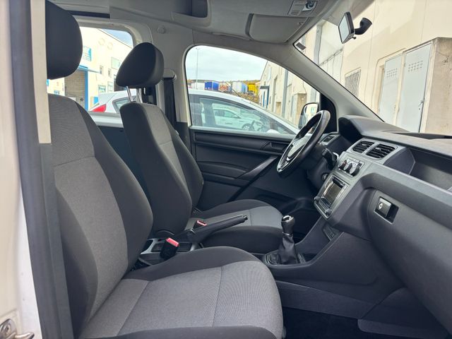 VOLKSWAGEN CADDY COMBI 4M 122CV