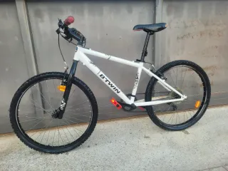 Bicicleta B-Twin Rockrider 24