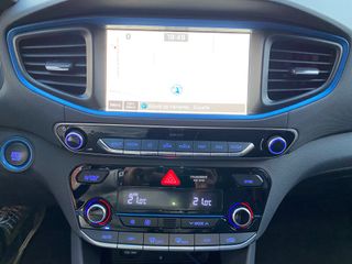 IMPECABLE!!! HYUNDAI IONIQ HIBRIDO ENCHUFABLE