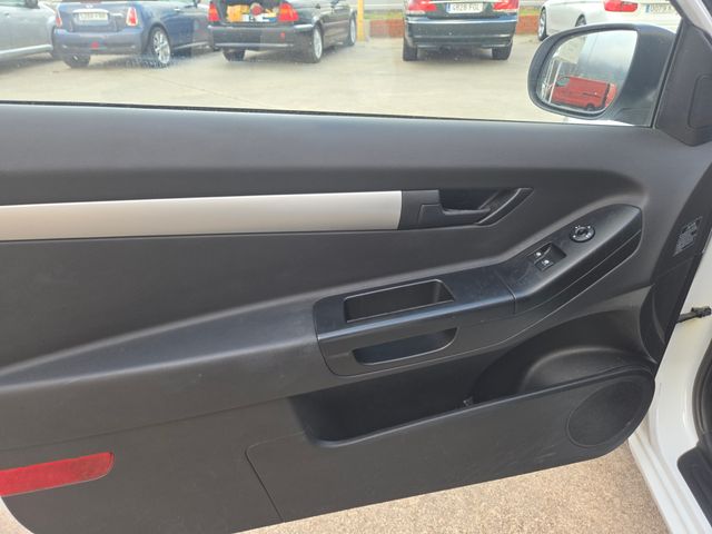 KIA Ceed 2012