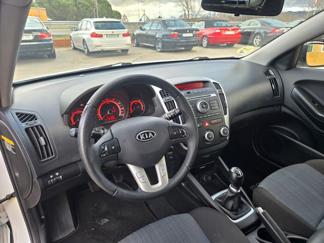KIA Ceed 2012