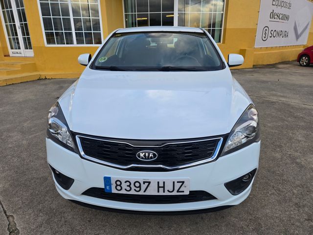 KIA Ceed 2012