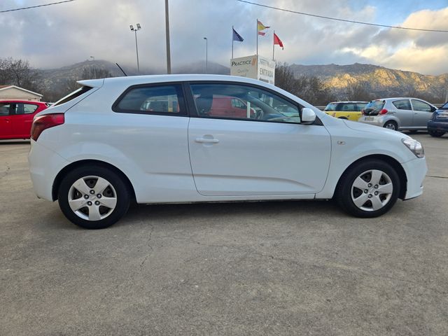 KIA Ceed 2012