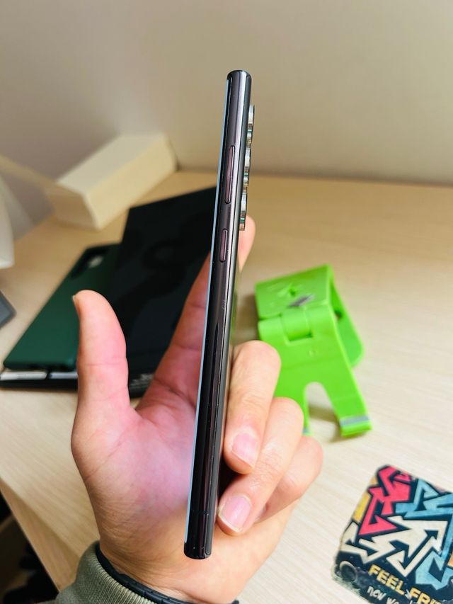 Samsung Galaxy S22 Ultra 12GB RAM 256GB