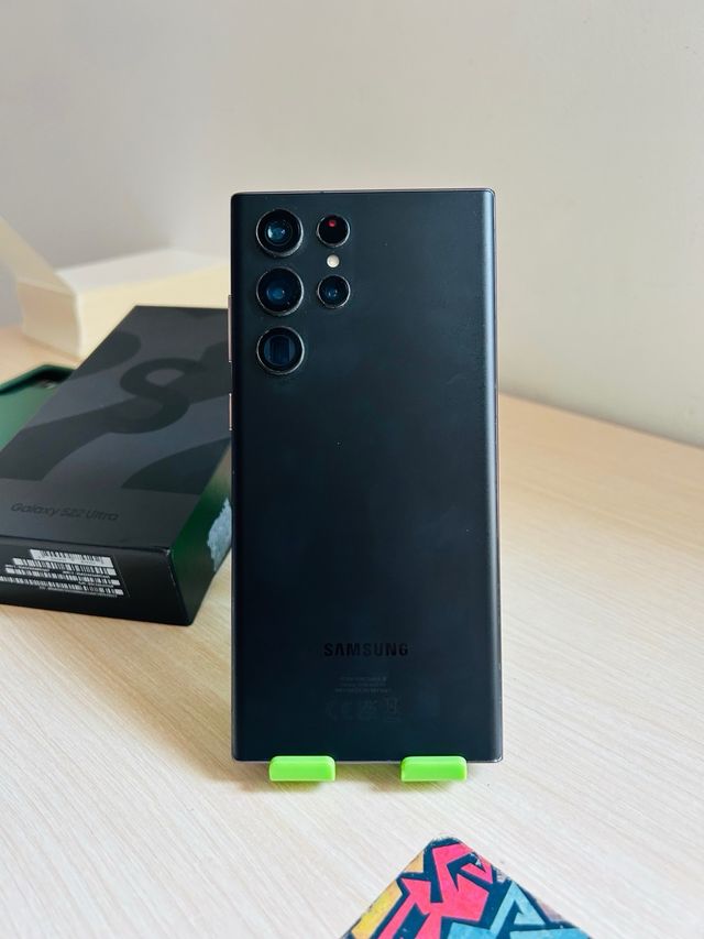 Samsung Galaxy S22 Ultra 12GB RAM 256GB