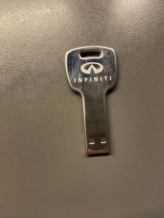 Chiavetta USB Infiniti 8 GB