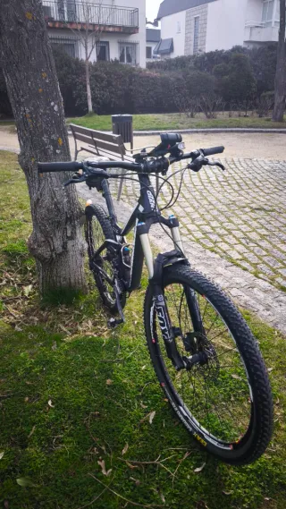 Bicicleta GIANT Trance 2 LTD Talla S con 3 regalos