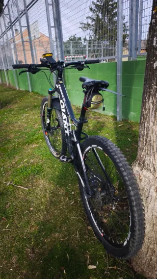 Bicicleta GIANT Trance 2 LTD Talla S con 3 regalos