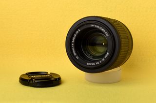 Obiettivo Nikon AF-S DX NIKKOR 55-200mm VR II