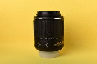 Obiettivo Nikon AF-S DX NIKKOR 55-200mm VR II