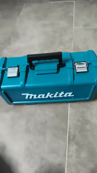 Lijadora Makita BO4556K