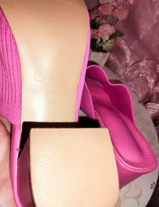 Sandalias tacón ancho fucsia