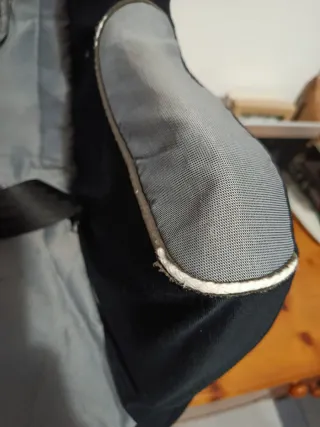 Silla coche Bebé Confort gris y negro