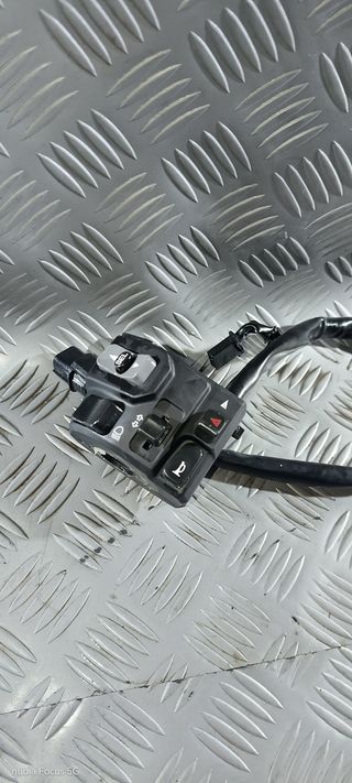 Commutatore Manubrio SX Kawasaki Z 650 2021-2024