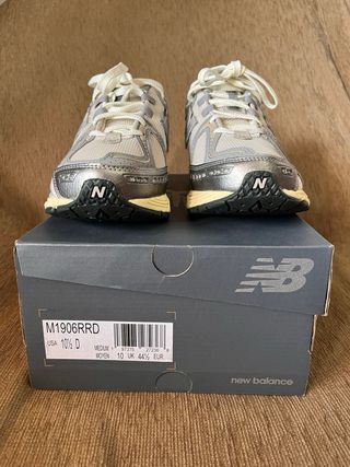 New Balance 1906R Gris Amarillo
