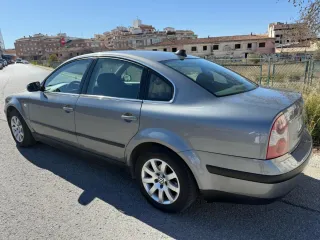 Volkswagen Passat 2002