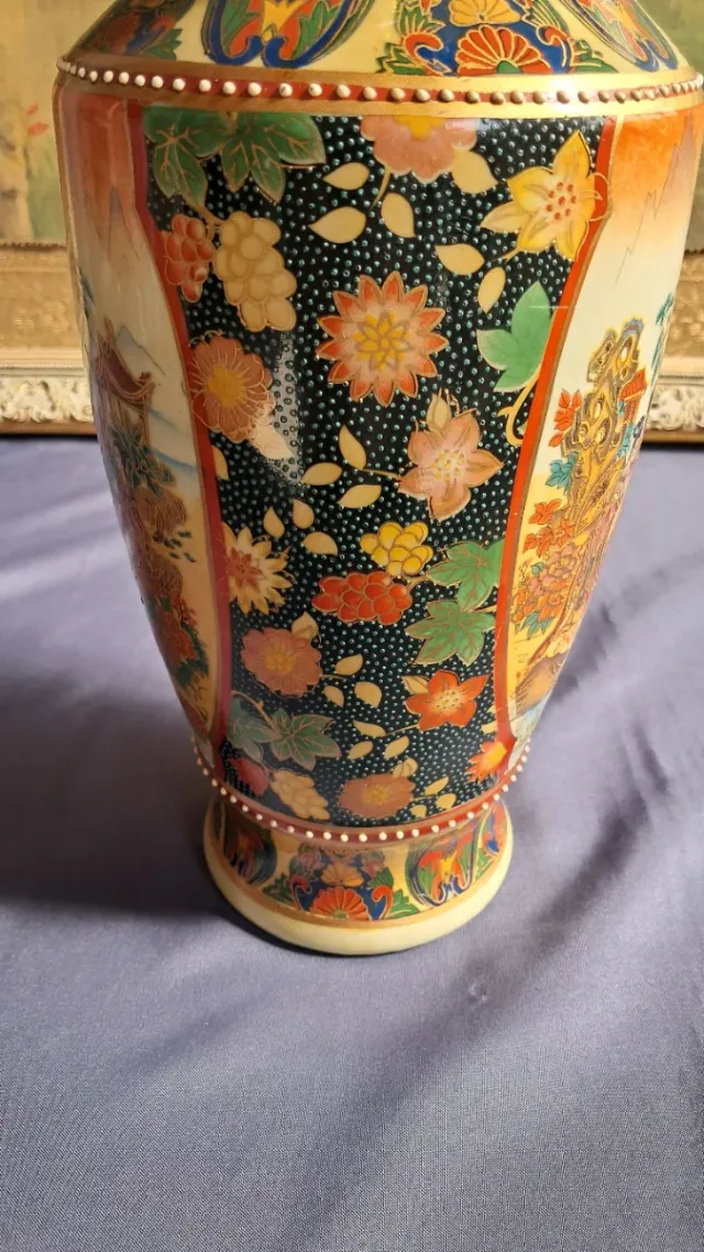 Jarrón estilo Satsuma