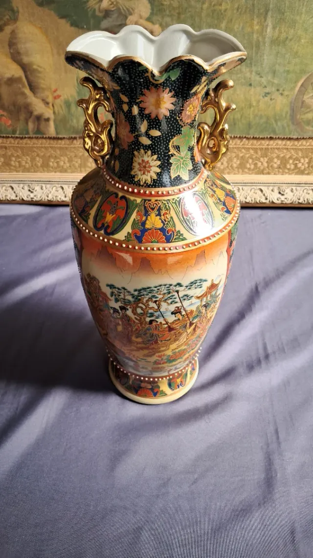 Jarrón estilo Satsuma