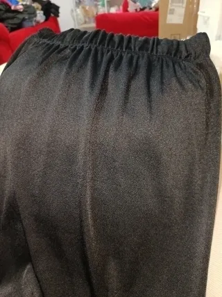 Conjunto Falda y Suéter Negro