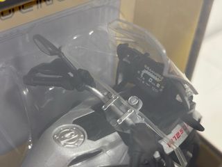 BMW R1250GS escala 1/12