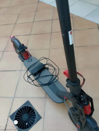 Patinete Eléctrico Negro