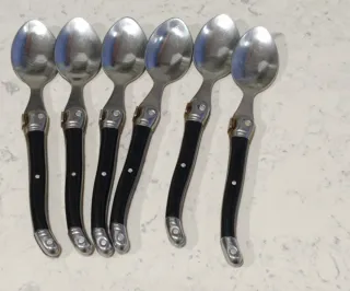 Vajilla cubertería Laguiole 24 piezas