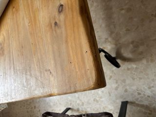 Mesa madera y hierro forjado macizo