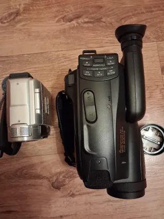 2 Cámaras de Vídeo JVC y Panasonic