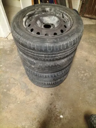 Ruedas llantas y cubiertas 185/65 R15 Michelin