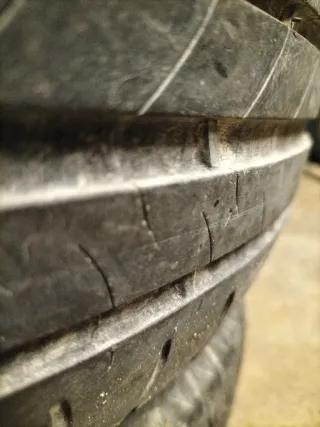 Ruedas llantas y cubiertas 185/65 R15 Michelin