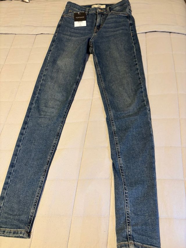 Jeans pitillo Topshop elásticos