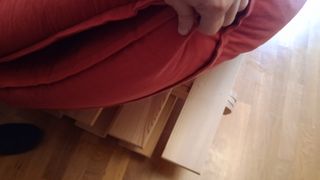 Sofá Cama roja de estructura de madera. Futón.