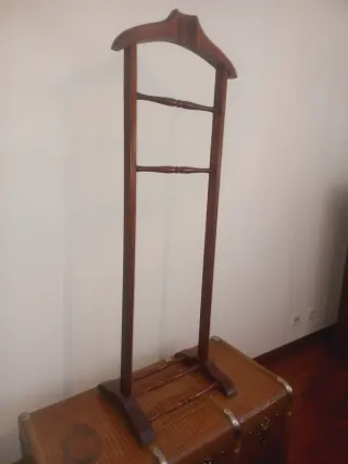 Cabide Mordomo Madeira Anos 80