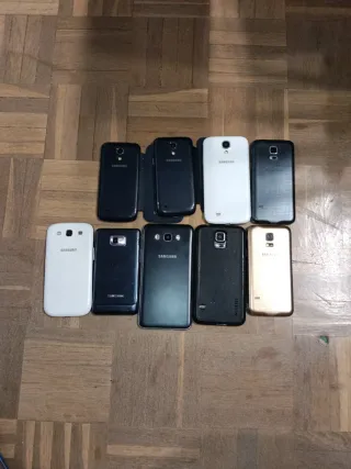 Lote 9 Móviles Samsung+Accesorios