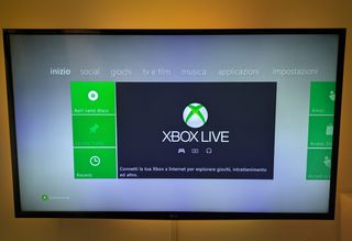 Xbox 360 Slim + cavi + 2 joystick, OTTIMO stato