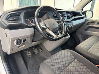 VOLKSWAGEN CARAVELLE 9PX.