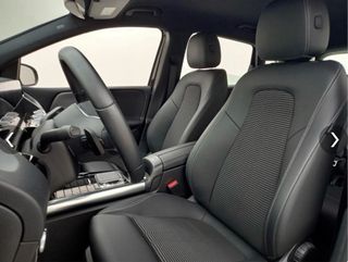 Mercedes-Benz Clase B 180d AMG Line Auto