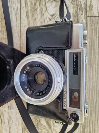 Cámara Yashica Minister-D