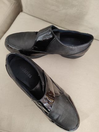 Scarpe nere da donna taglia 39