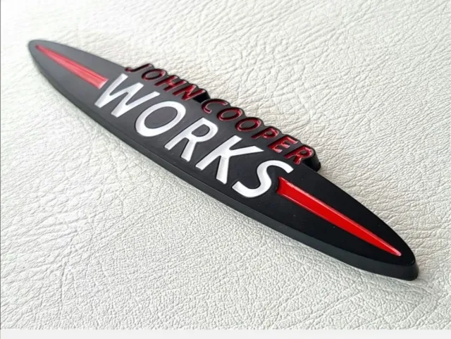 Emblema John Cooper Works para Maletero de Mini