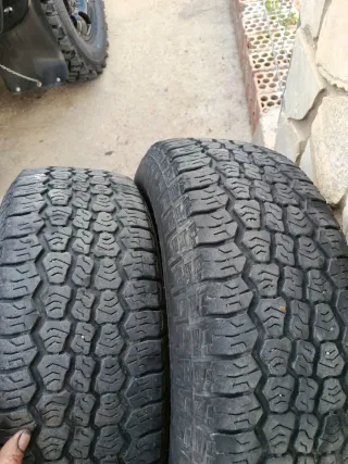 2 Neumáticos 255/70R15C 112/110S